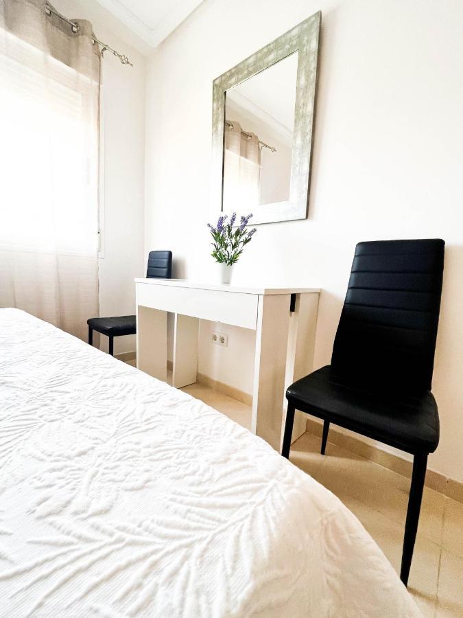 Renovated Apartment On The First Line أوروبيسا ذيل مار المظهر الخارجي الصورة