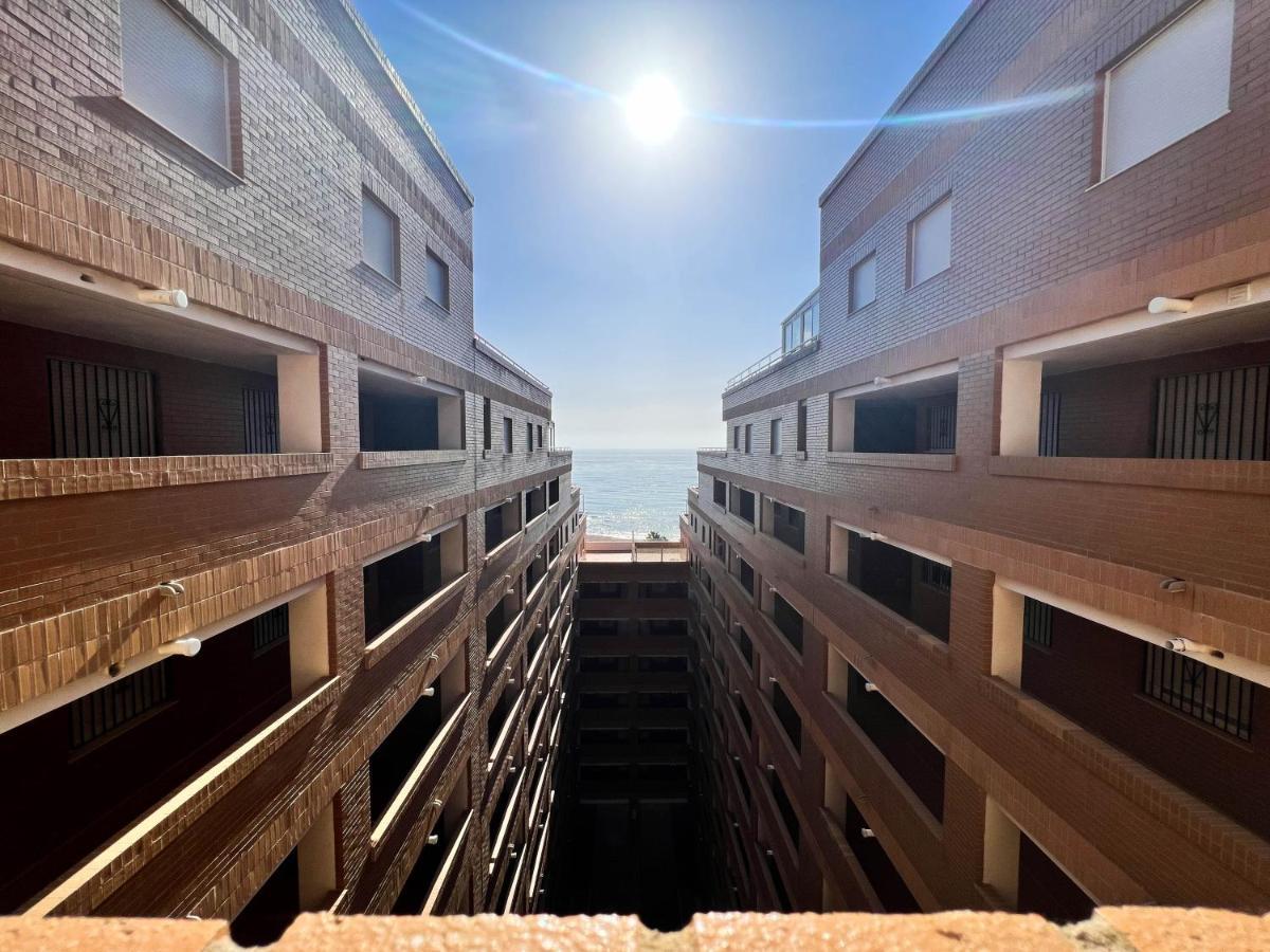 Renovated Apartment On The First Line أوروبيسا ذيل مار المظهر الخارجي الصورة