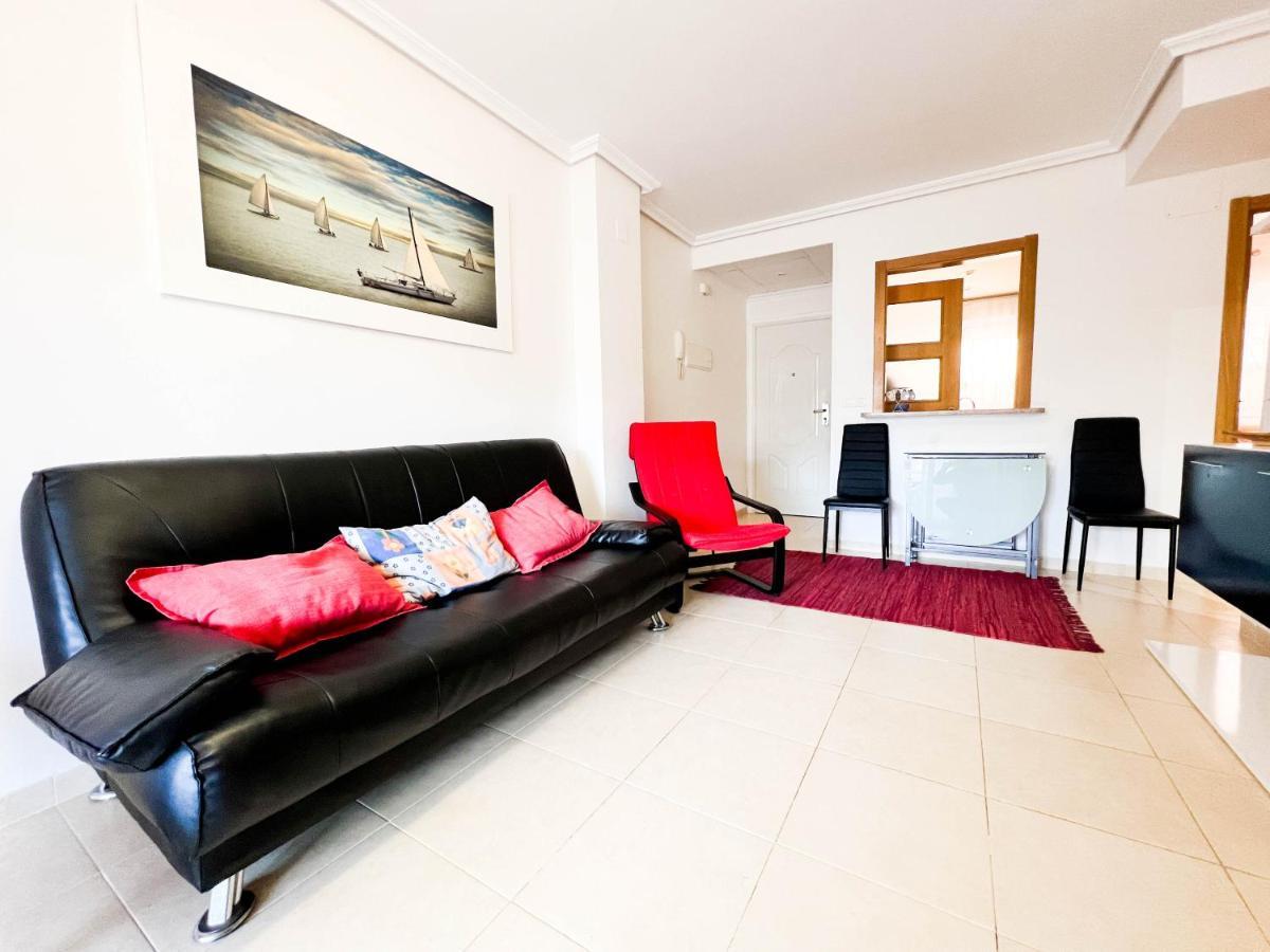 Renovated Apartment On The First Line أوروبيسا ذيل مار المظهر الخارجي الصورة